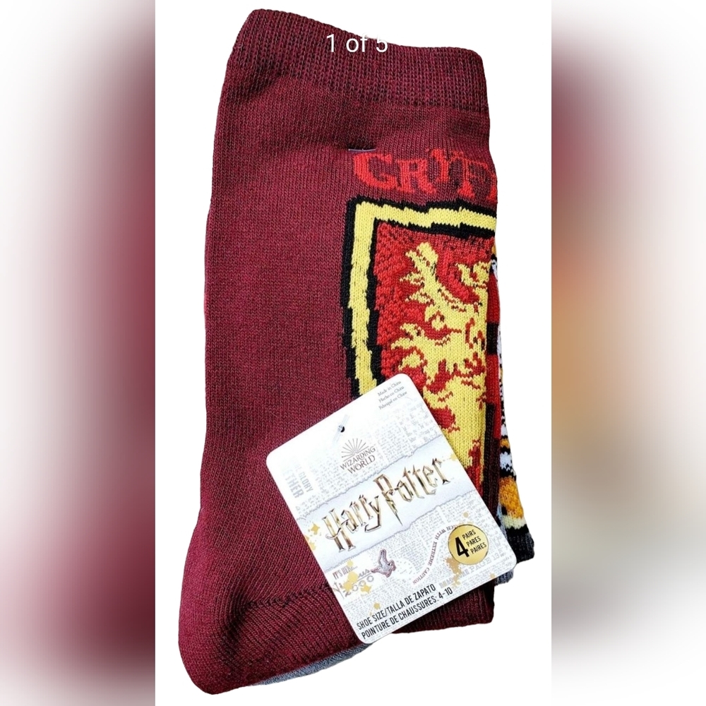New Women's Harry‎ Potter Hogwarts House Crew Socks 4 Pairs.